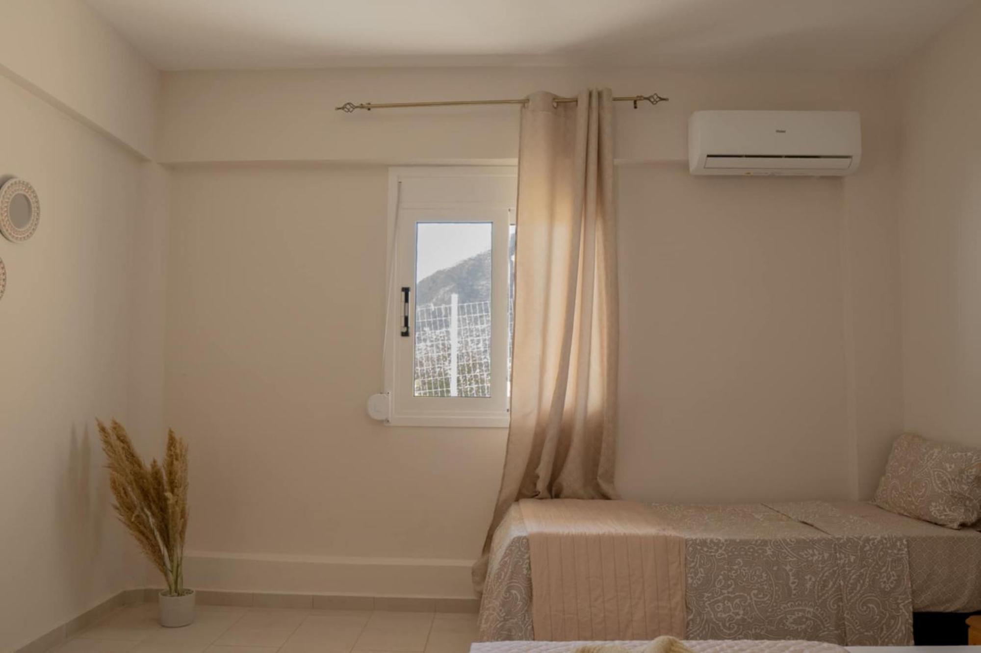 Studios Anna Maria With Sea View Kapetaniana Exterior photo